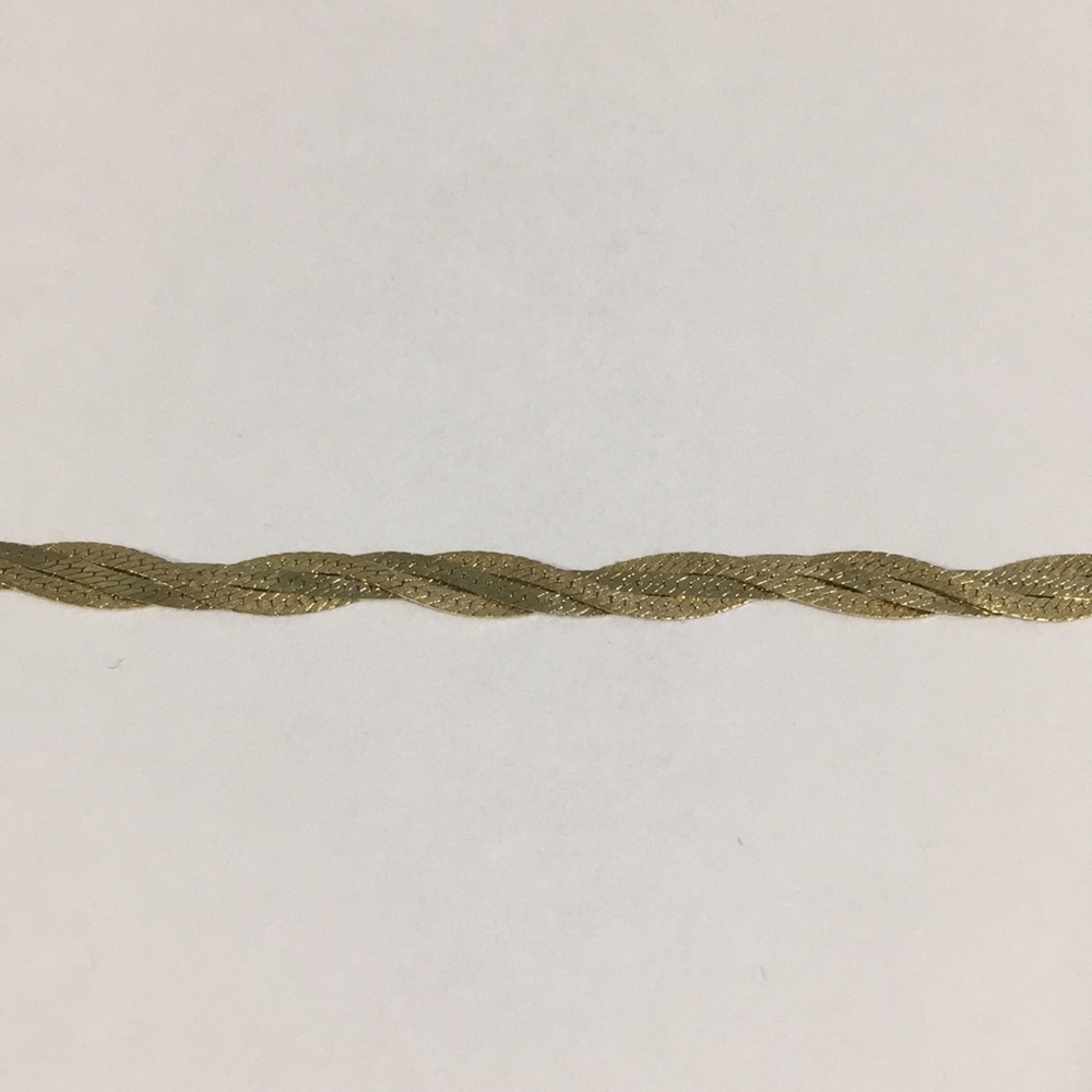 14k Yellow Gold Herring Bone Bracelet - Picture 2 of 5